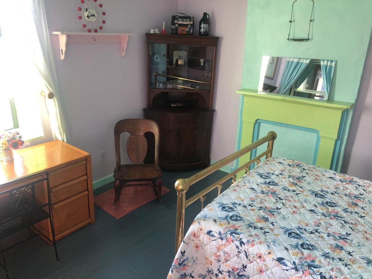 747 Smoketown Holiday home *