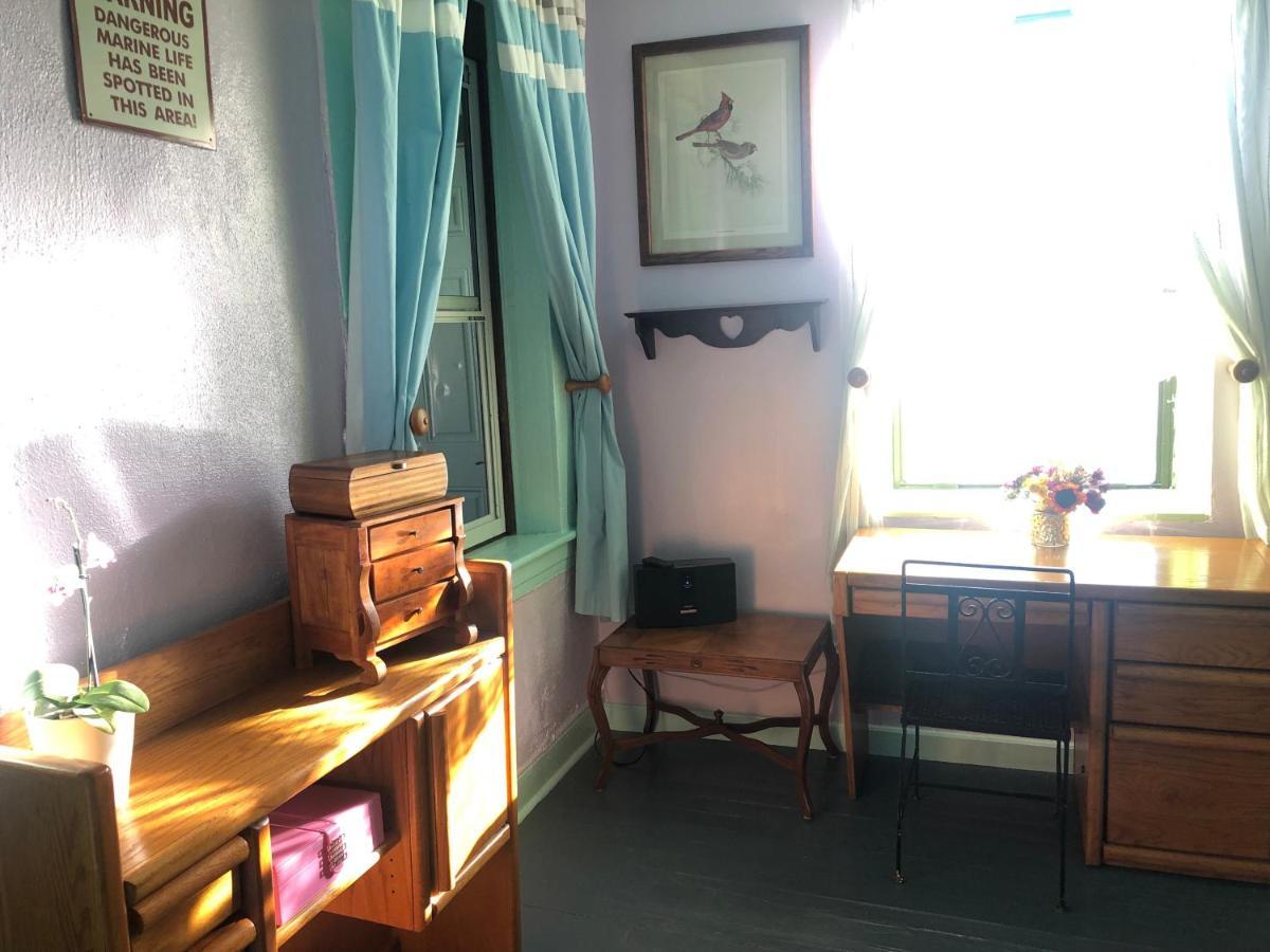 747 Smoketown Holiday home